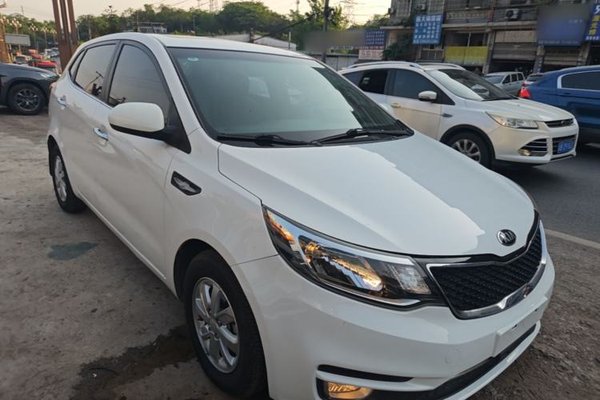 Kia K2 2015, 62200 км, за 4655 USD