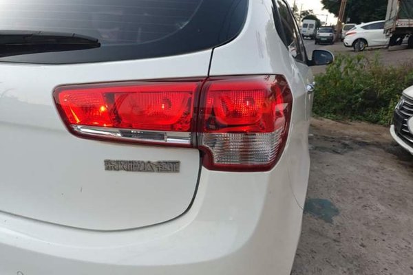 Kia K2 2015, 62200 км, за 4655 USD - фото 6