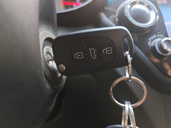 Kia K2 2015, 77600 км, за 3804 USD - фото 9