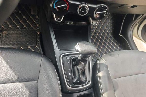 Kia K2 2017, 81700 км, за 6116 USD - фото 17
