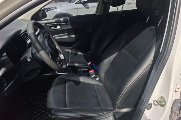 Kia K2 2017, 81700 км, за 6116 USD - фото 18