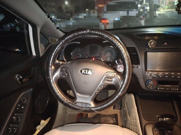 Kia K3 2015, 40400 км, за 5681 USD - фото 15
