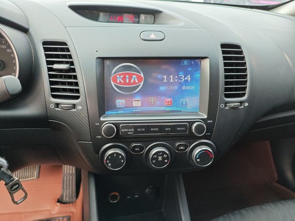 Kia K3 2015, 73200 км, за 5523 USD - фото 17