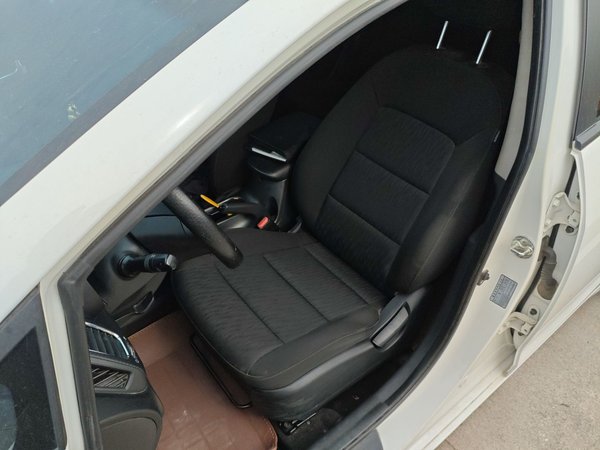 Kia K3 2015, 73200 км, за 5523 USD - фото 18