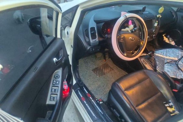 Kia K3 2015, 85300 км, за 5581 USD - фото 17