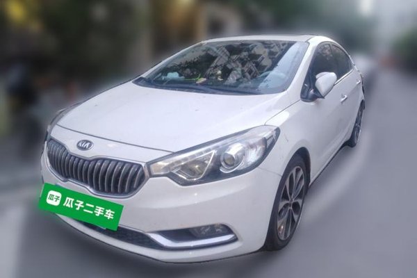 Kia K3 · 2015 год