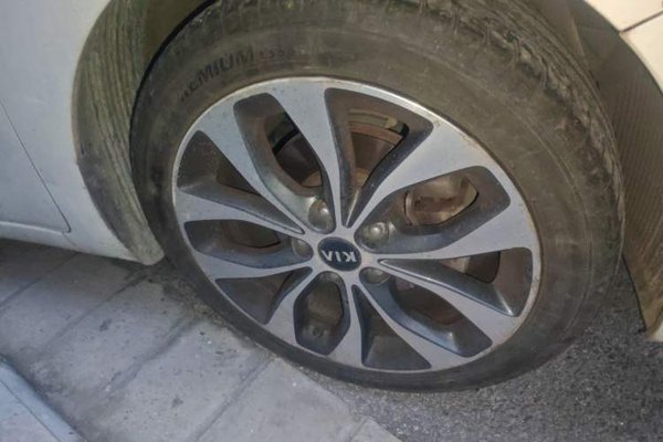 Kia K3 2015, 85300 км, за 5581 USD - фото 8