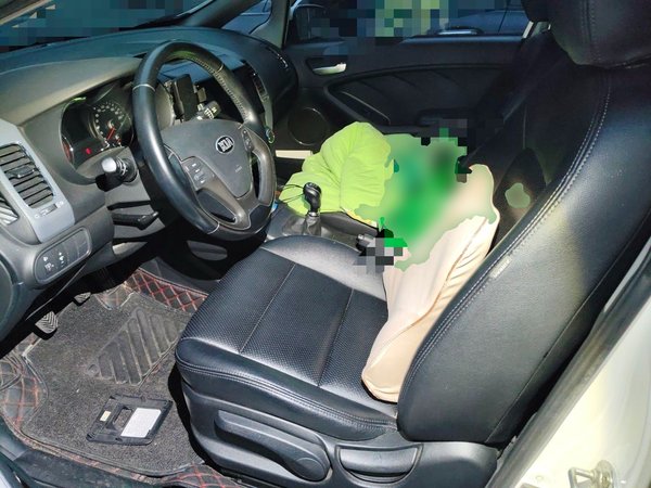 Kia K3 2015, 94300 км, за 3432 USD - фото 16