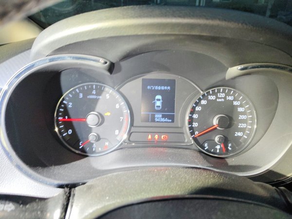 Kia K3 2015, 94300 км, за 3432 USD - фото 12