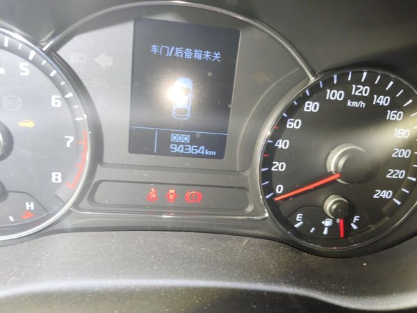 Kia K3 2015, 94300 км, за 3432 USD - фото 13