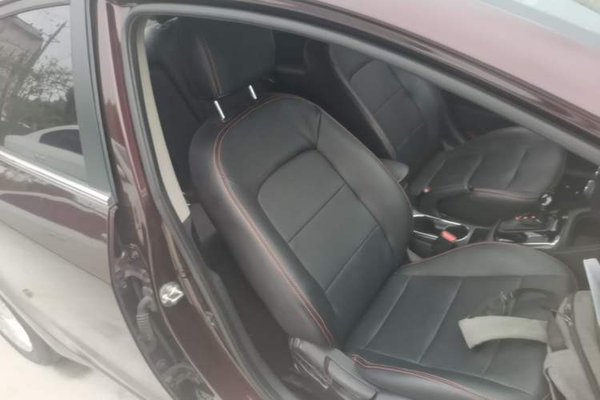Kia K3 2016, 137300 км, за 5875 USD - фото 22