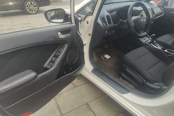 Kia K3 2016, 106199 км, за 5995 USD - фото 9