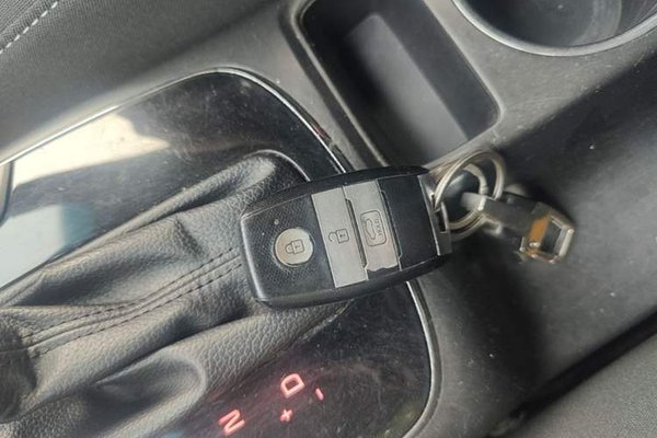 Kia K3 2016, 106199 км, за 5995 USD