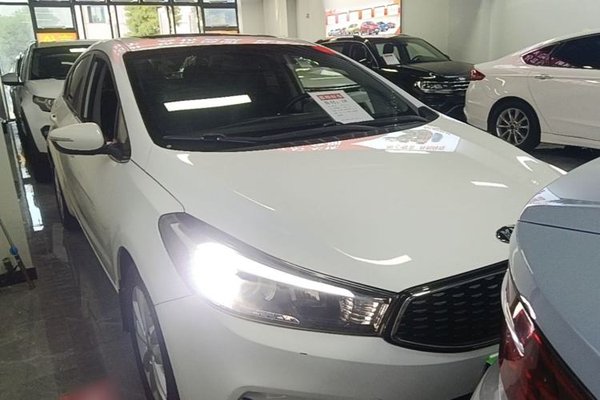 Kia K3 2016, 125800 км, за 6433 USD