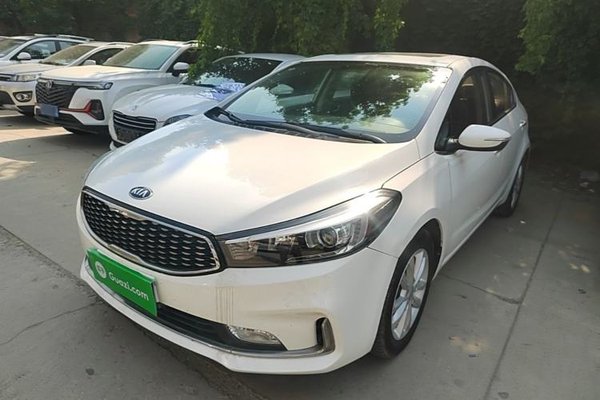 Kia K3 · 2016 год