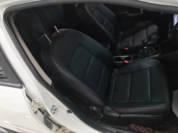 Kia K3 2016, 67500 км, за 5352 USD - фото 23