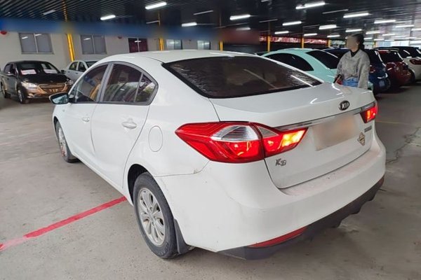 Kia K3 2016, 70600 км, за 5105 USD