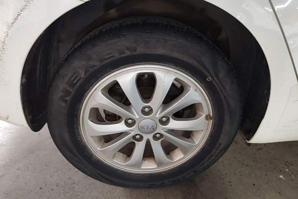 Kia K3 2016, 70600 км, за 5105 USD - фото 11