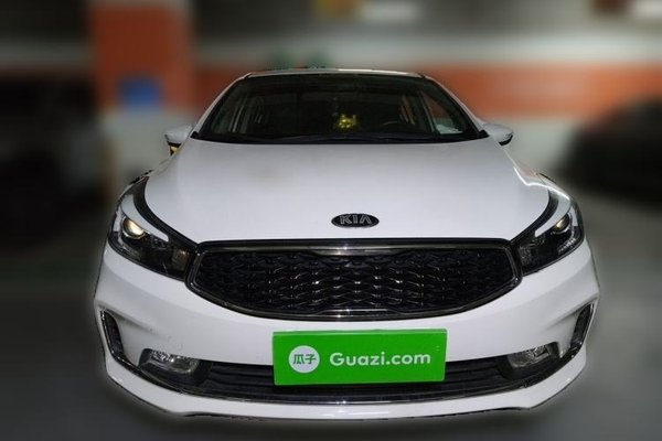 Kia K3 2016, 87100 км, за 4901 USD