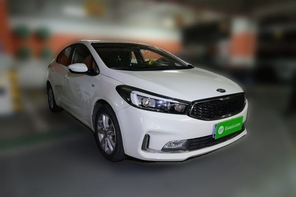 Kia K3 2016, 87100 км, за 4901 USD