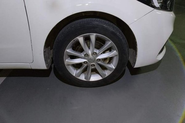 Kia K3 2016, 87100 км, за 4901 USD - фото 8