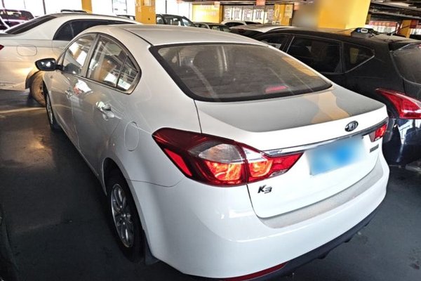 Kia K3 2016, 94000 км, за 4872 USD