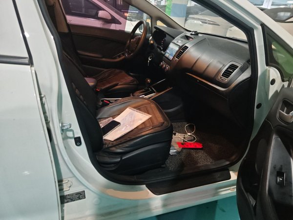 Kia K3 2017, 81400 км, за 5475 USD - фото 24