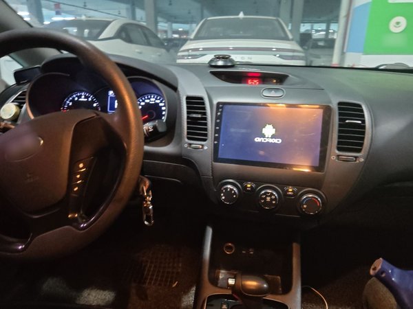 Kia K3 2017, 81400 км, за 5475 USD - фото 9