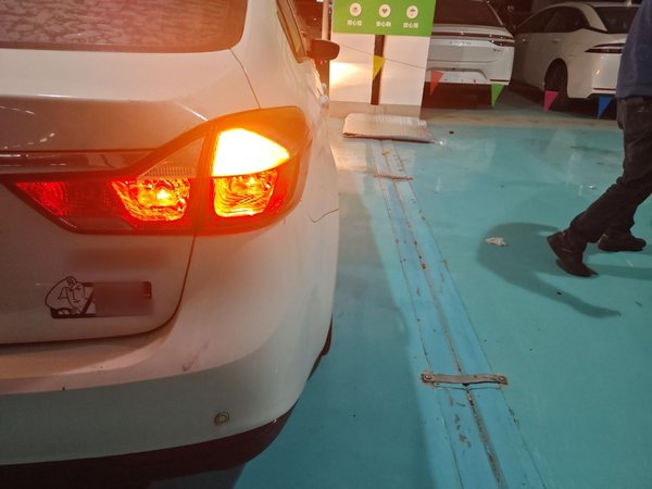 Kia K3 2017, 81400 км, за 5475 USD - фото 7