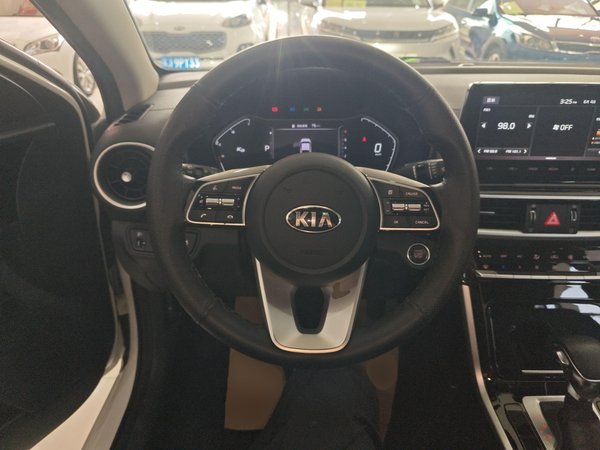 Kia K3 2020, 62800 км, за 9331 USD - фото 10