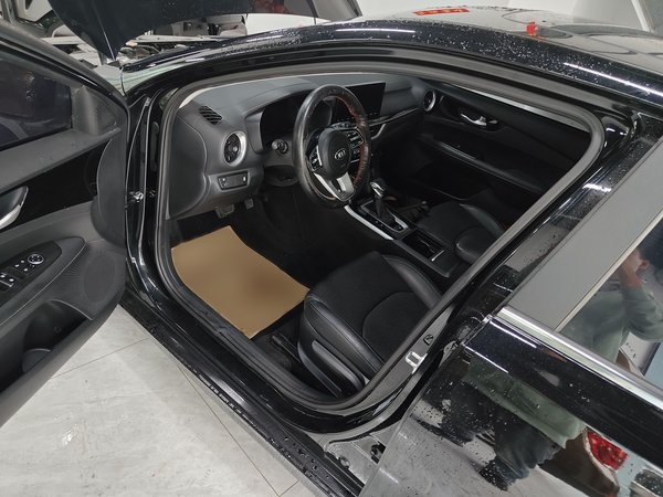 Kia K3 2021, 70200 км, за 8625 USD - фото 12