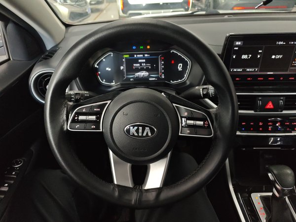 Kia K3 2021 1.5L CVT Fashion Edition, 2021 года