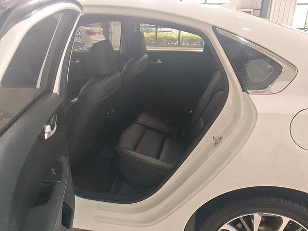 Kia K3 2021, 35000 км, за 9177 USD - фото 13