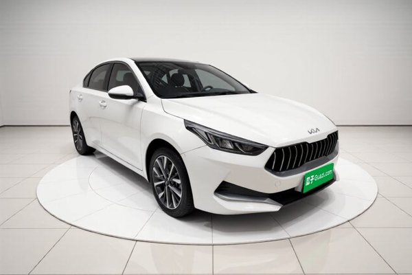 Kia K3 2021, 51400 км, за 12409 USD
