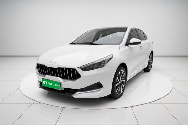 Kia K3 · 2021 год