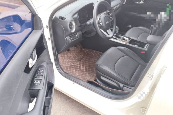 Kia K3 2021, 51400 км, за 12409 USD - фото 19