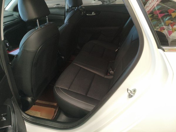 Kia K3 2021, 90399 км, за 10155 USD - фото 20