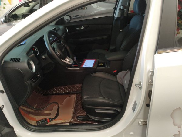 Kia K3 2021, 90399 км, за 10155 USD - фото 18