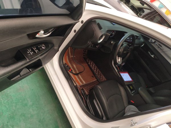 Kia K3 2021, 90399 км, за 10155 USD - фото 19