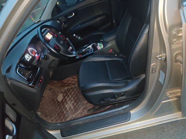 Kia K4 2014, 97300 км, за 4388 USD - фото 15