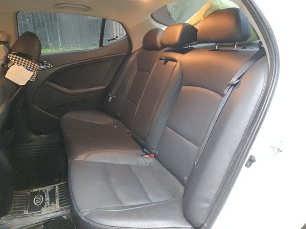 Kia K5 2014, 186600 км, за 4081 USD - фото 17