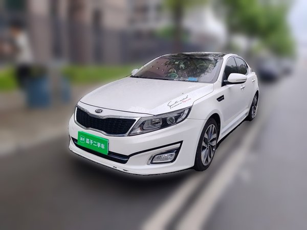 Kia K5 · 2014 год