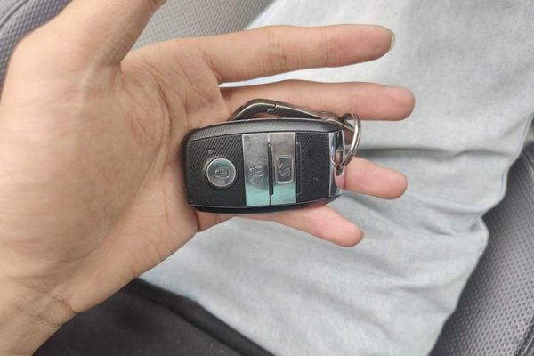 Kia K5 2014, 188500 км, за 4258 USD - фото 9