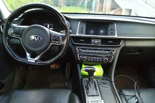 Kia K5 2016, 159700 км, за 4957 USD