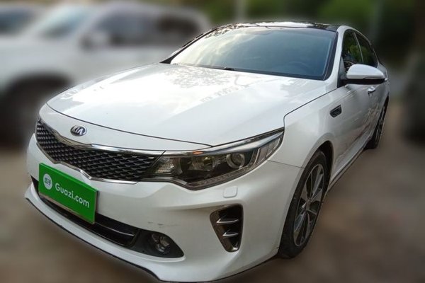 Kia K5 · 2016 год