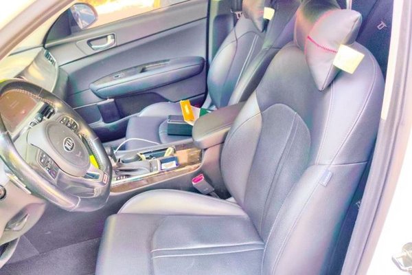 Kia K5 2016, 75700 км, за 7503 USD - фото 12