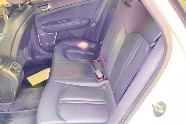 Kia K5 2016, 75700 км, за 7503 USD - фото 14