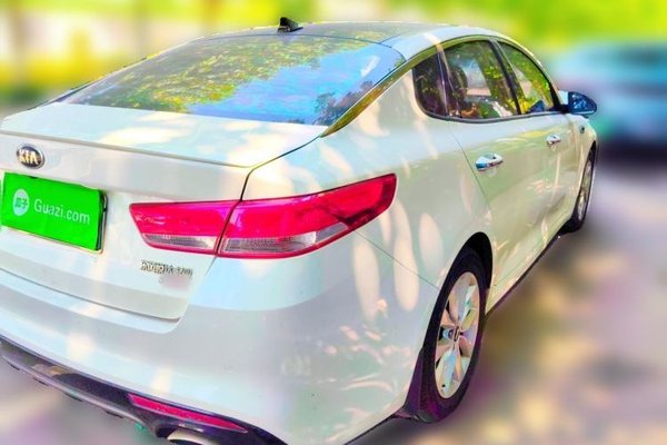 Kia K5 2016, 75700 км, за 7503 USD
