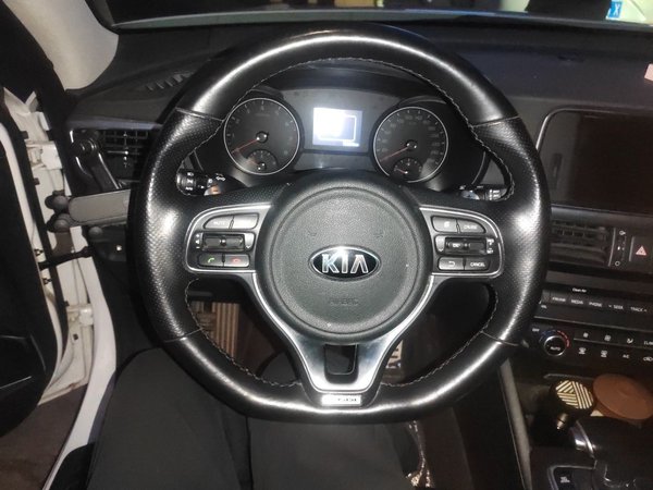 Kia K5 2016, 78200 км, за 7133 USD - фото 7