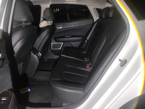 Kia K5 2016, 78200 км, за 7133 USD - фото 14